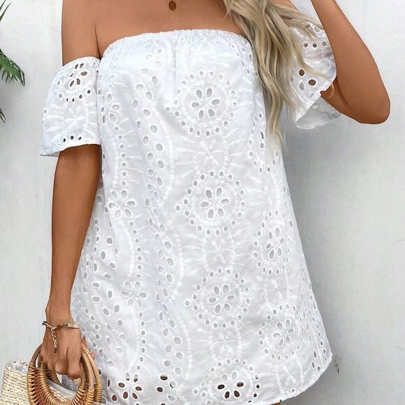 White Boho Women's Open Shoulder Dress with Embroidered Pattern - Picture 6 of 6